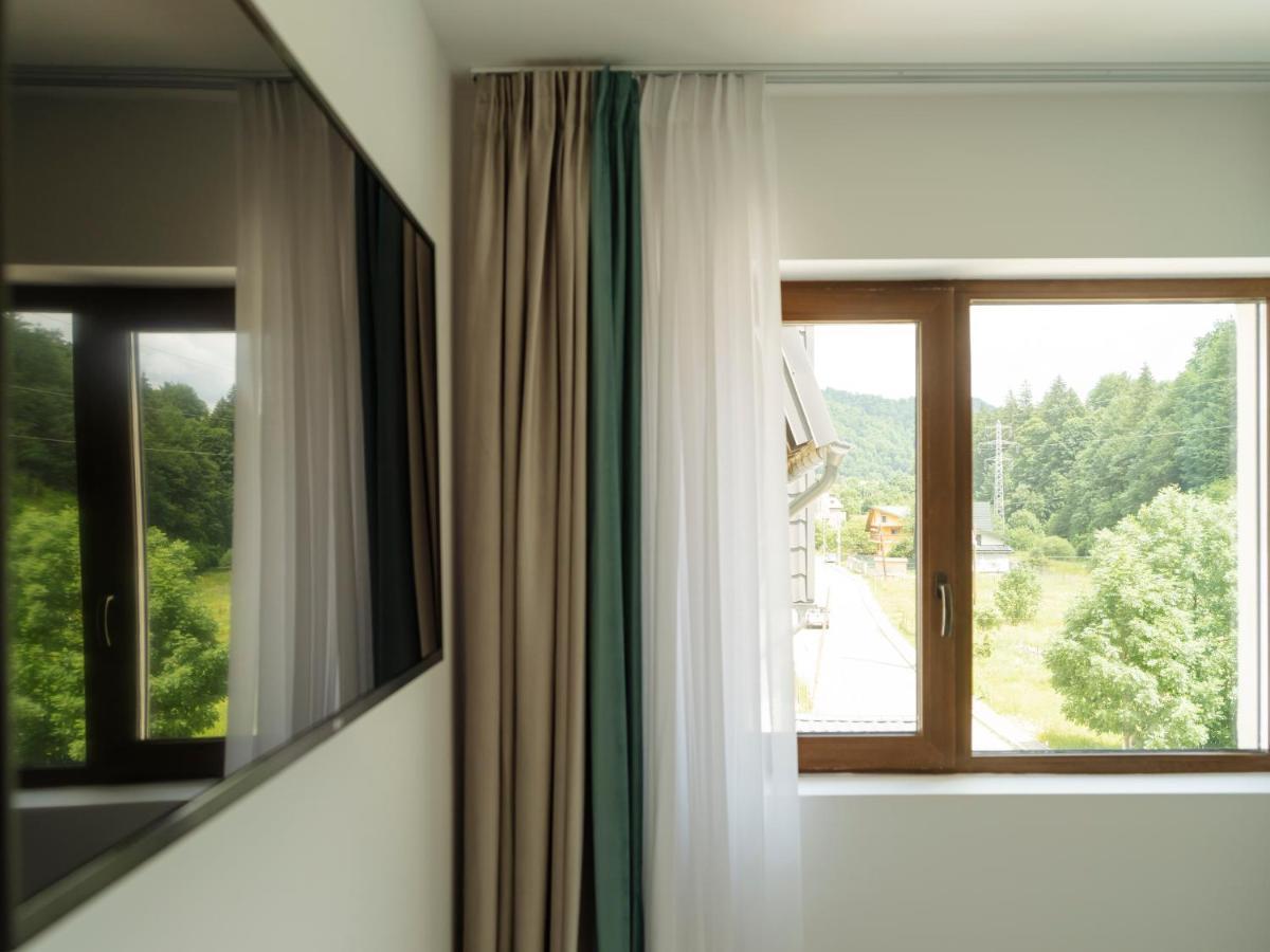 Nature Loft By The River Busteni Exterior photo
